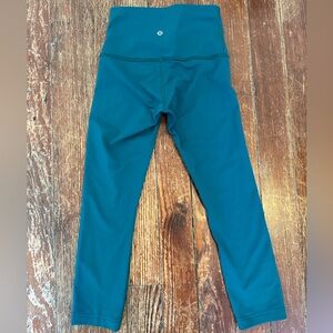 Lululemon Wunder Train High-Rise Crop